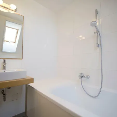 Faunus Apartmanhaz Apartment *